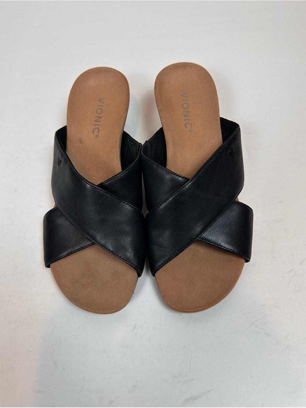Vionic Xara Black Leather Cross Strap Wedge Sandals Women’s Size 8